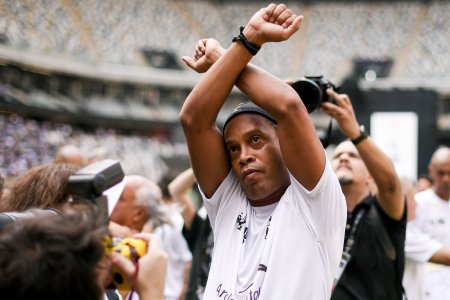 Ronaldinho se enfrenta a un regreso a prisión.